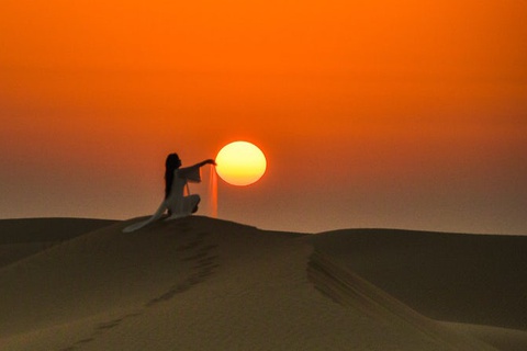 Sunrise in Desert Safari
